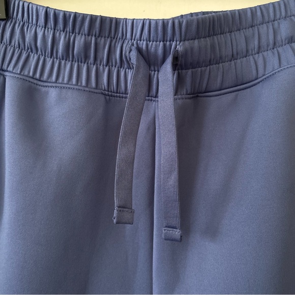 NWT Zella Athletic Shorts - Picture 3 of 6